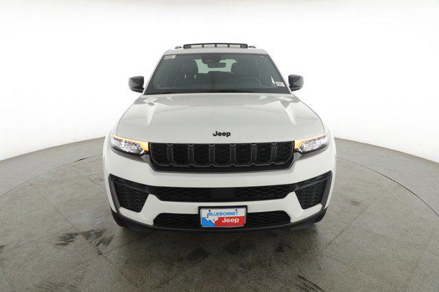 2026 Jeep Grand Cherokee GRAND CHEROKEE LAREDO ALTITUDE 4X2