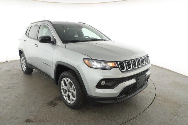 2026 Jeep Compass COMPASS LATITUDE 4X4 2026 Jeep Compass COMPASS LATITUDE 4X4