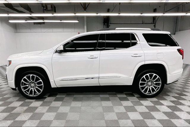 2023 GMC Acadia FWD Denali