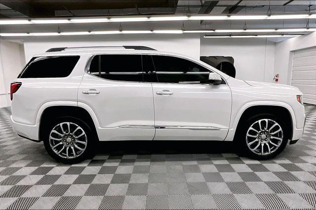 2023 GMC Acadia FWD Denali