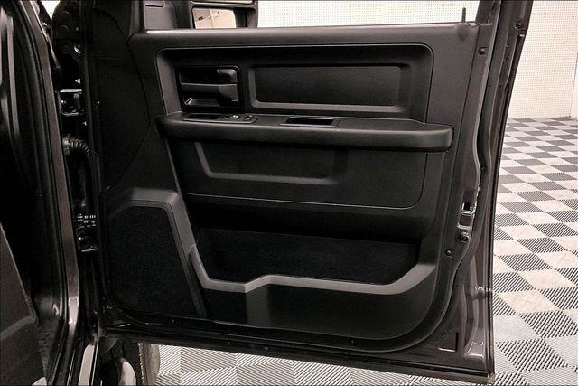 2024 Ram 3500 Tradesman Crew Cab 4x4 8' Box