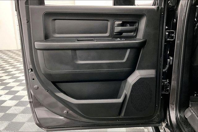 2024 Ram 3500 Tradesman Crew Cab 4x4 8' Box