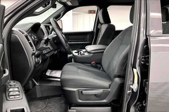 2024 Ram 3500 Tradesman Crew Cab 4x4 8' Box