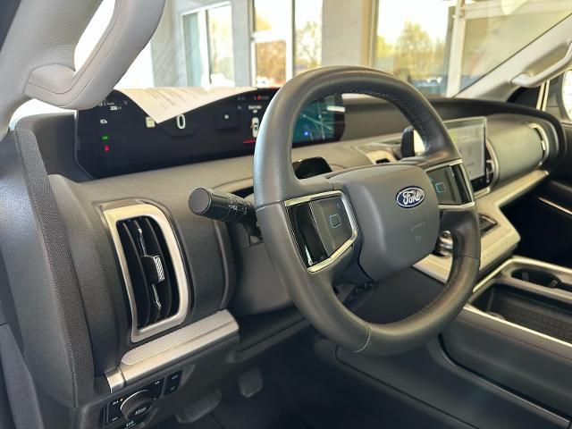 2025 Ford Expedition Active MAX