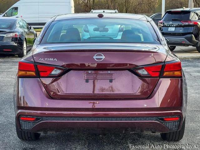 2025 Nissan Altima SV FWD