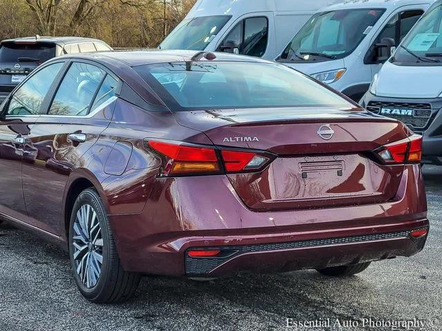 2025 Nissan Altima SV FWD