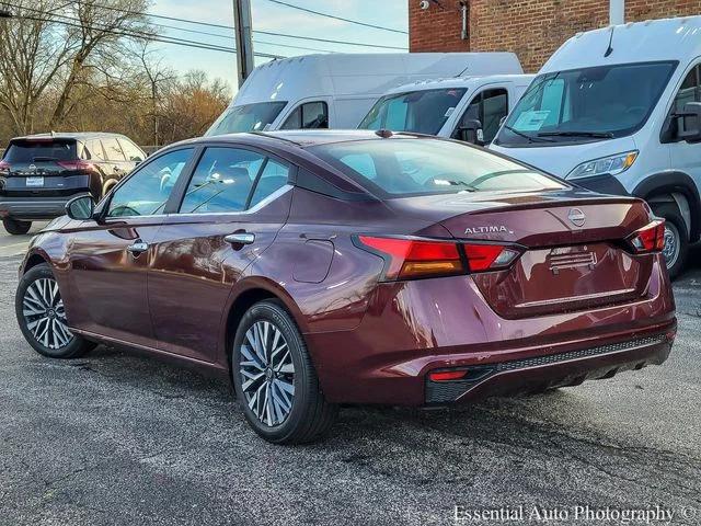 2025 Nissan Altima SV FWD