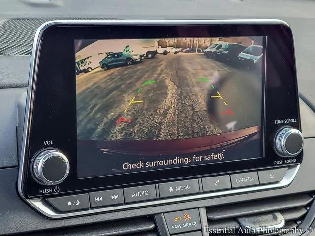 2025 Nissan Altima SV FWD