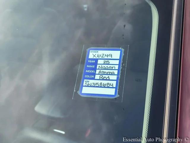 2025 Nissan Altima SV FWD