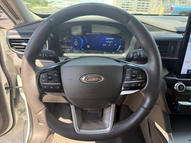 2023 Ford Explorer Platinum