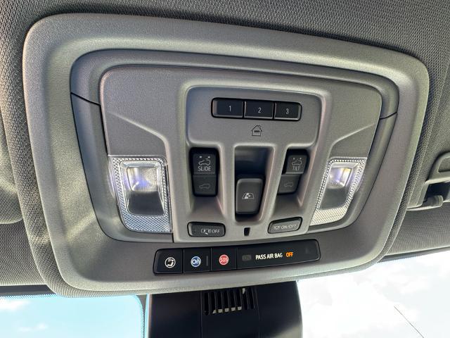 2025 Chevrolet Silverado 2500HD 4WD Crew Cab Standard Bed LTZ