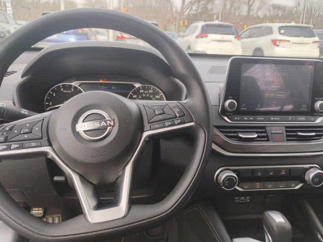 2023 Nissan Altima SV FWD