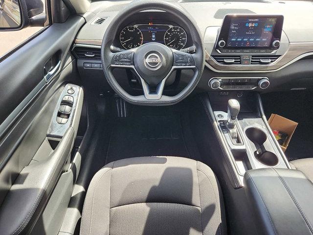 2023 Nissan Altima SV FWD