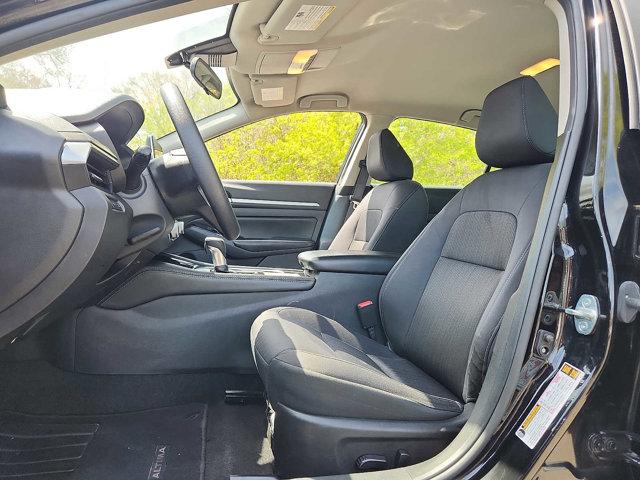 2023 Nissan Altima SV FWD