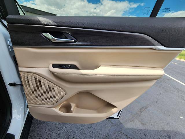 2025 Jeep Grand Cherokee L Limited 4x2