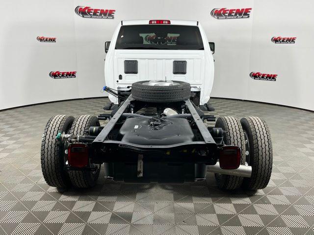 2026 Ram 5500 Tradesman/Big Horn