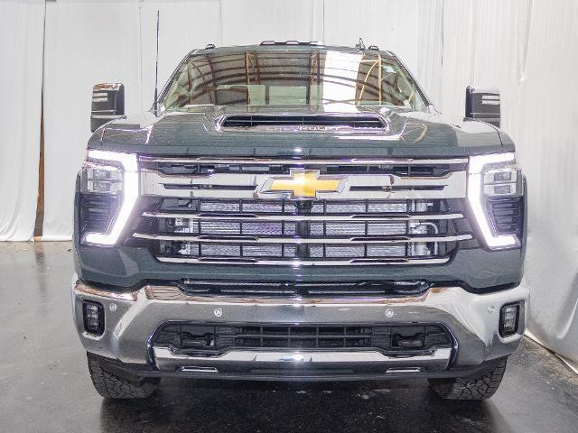 2026 Chevrolet Silverado 2500HD Crew Cab, Standard Bed, LTZ, 4WD