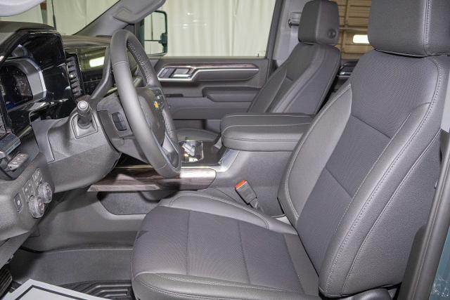 2026 Chevrolet Silverado 2500HD Crew Cab, Standard Bed, LTZ, 4WD