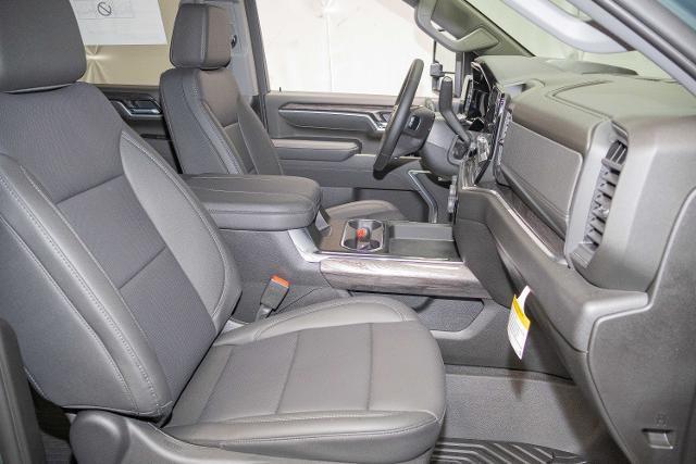 2026 Chevrolet Silverado 2500HD Crew Cab, Standard Bed, LTZ, 4WD
