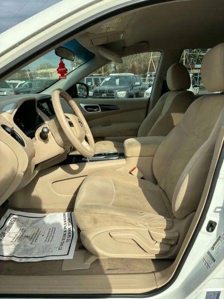 2015 Nissan Pathfinder S