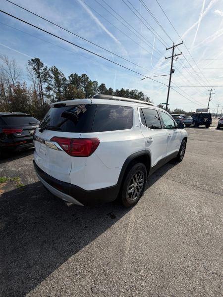 2017 GMC Acadia SLT-1