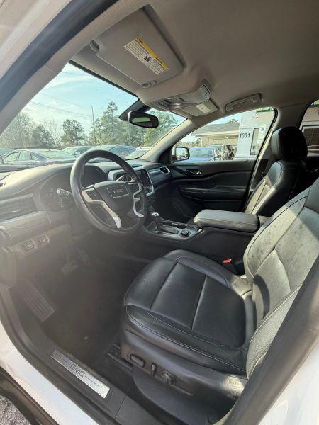 2017 GMC Acadia SLT-1