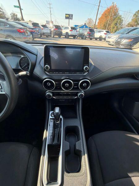 2023 Nissan Sentra SV Xtronic CVT