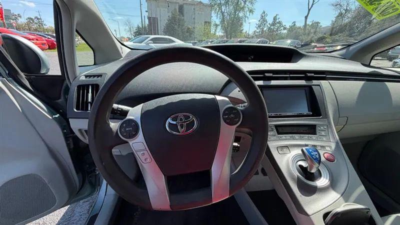 2013 Toyota Prius One