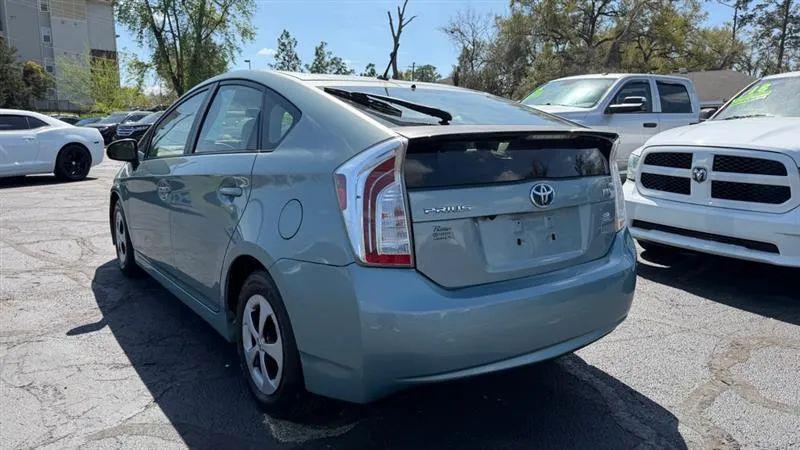 2013 Toyota Prius One