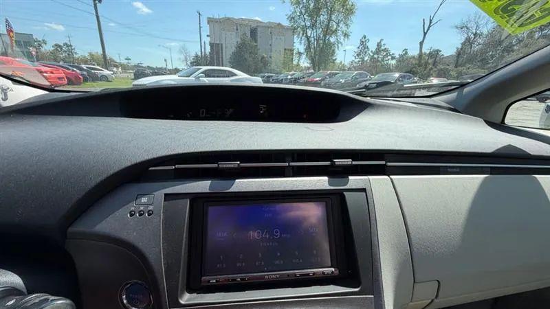 2013 Toyota Prius One