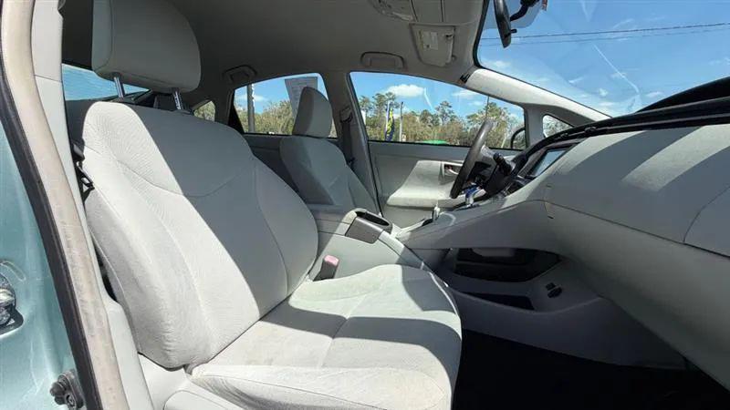 2013 Toyota Prius One
