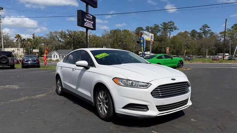 2016 Ford Fusion S