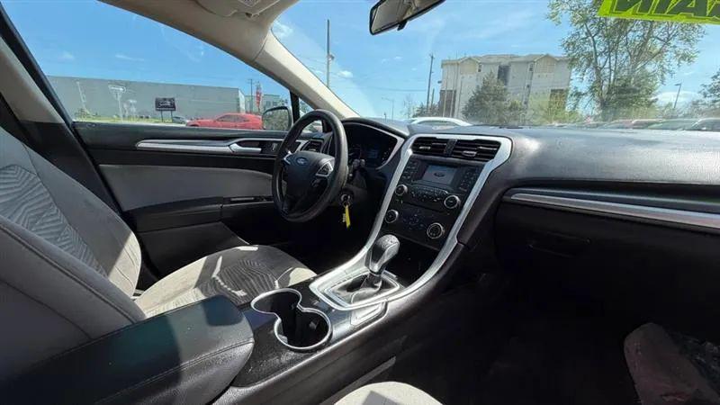 2016 Ford Fusion S