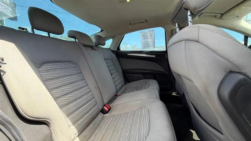 2016 Ford Fusion S