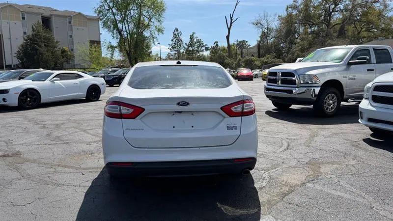 2016 Ford Fusion S