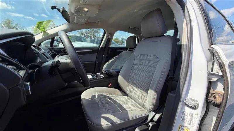 2016 Ford Fusion S