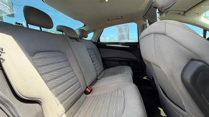 2016 Ford Fusion S
