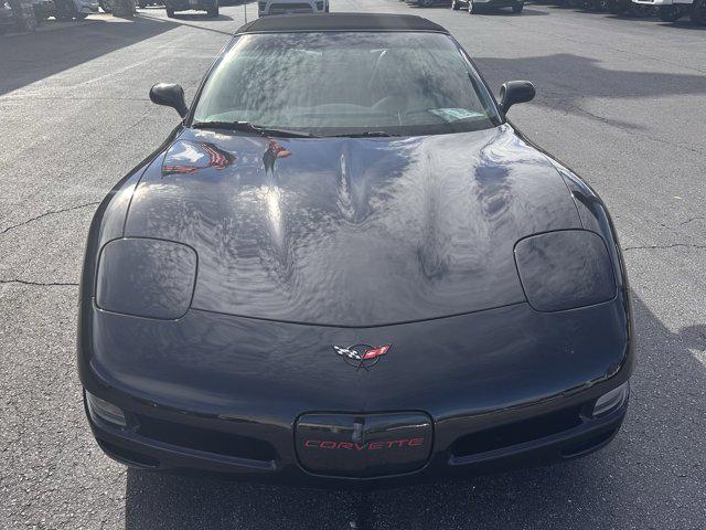 2000 Chevrolet Corvette Base