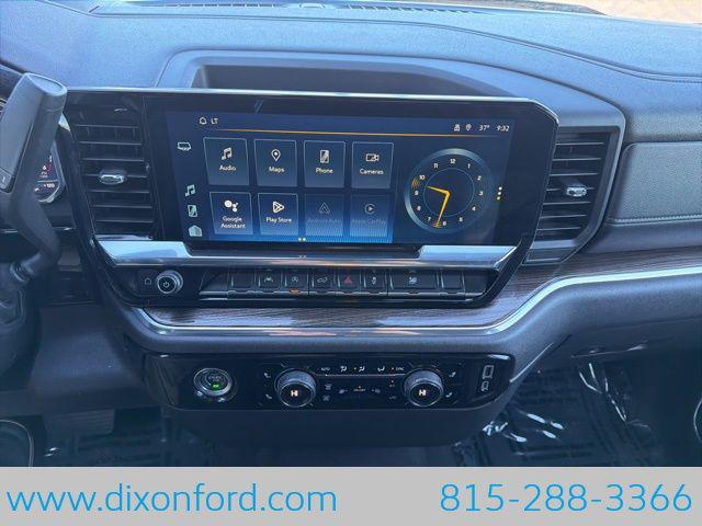 2024 Chevrolet Silverado 1500 4WD Crew Cab Standard Bed LT