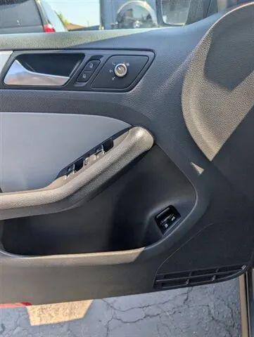 2013 Volkswagen Jetta SE