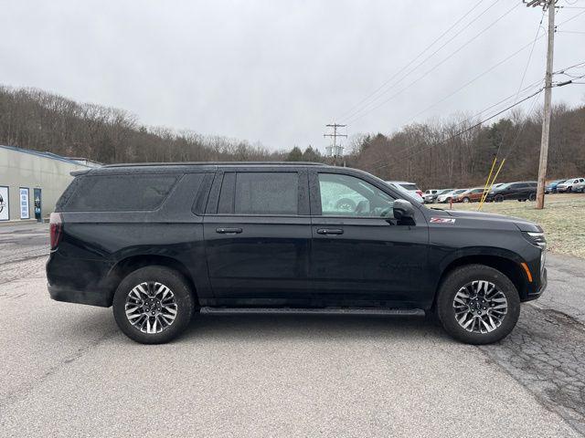 2025 Chevrolet Suburban 4WD Z71