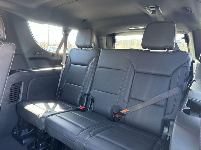 2025 Chevrolet Suburban 4WD Z71