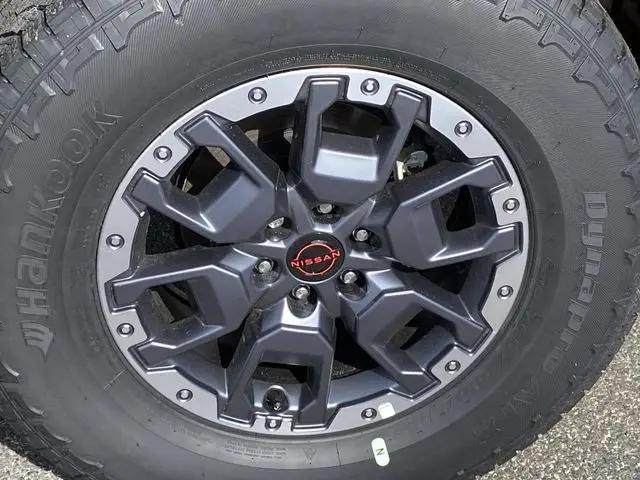 2026 Nissan Frontier Crew Cab PRO-4X 4x4