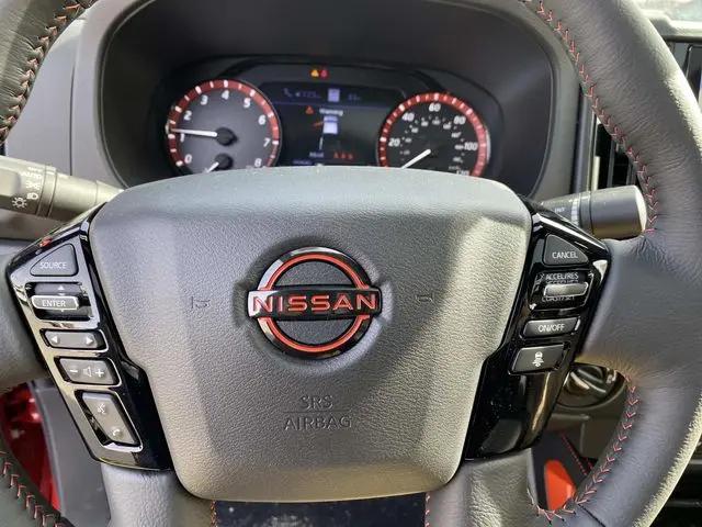 2026 Nissan Frontier Crew Cab PRO-4X 4x4