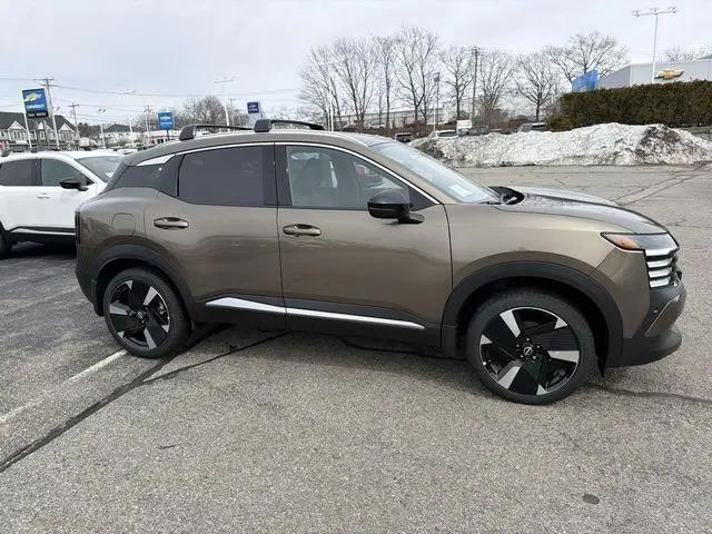 2026 Nissan Kicks SR