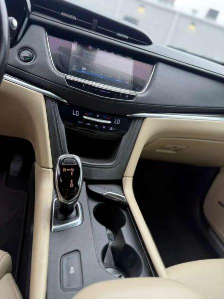 2018 Cadillac XT5 Standard