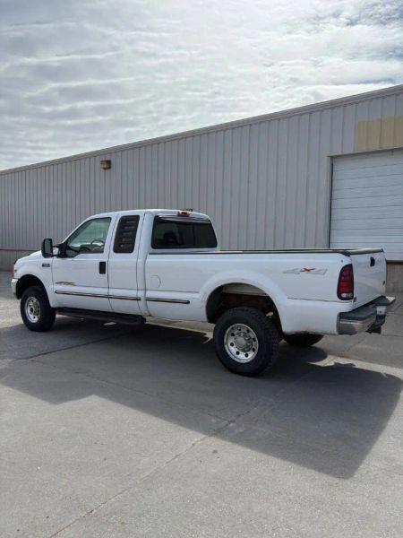 1999 Ford F-250 Base