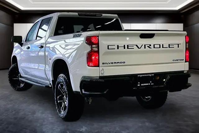 2026 Chevrolet Silverado 1500 4WD Crew Cab Short Bed Custom Trail Boss