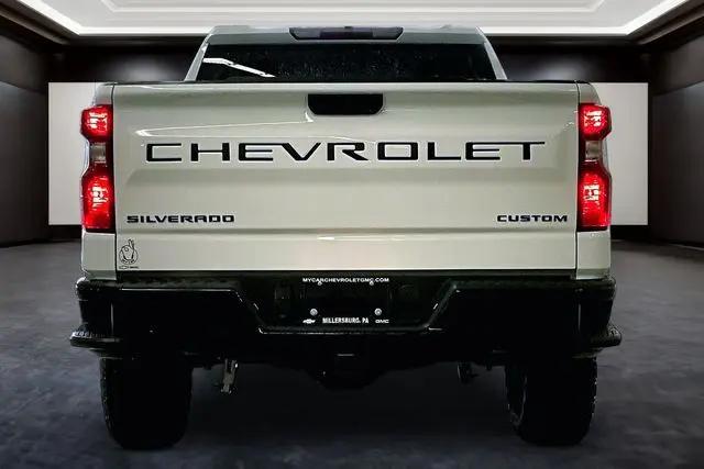 2026 Chevrolet Silverado 1500 4WD Crew Cab Short Bed Custom Trail Boss