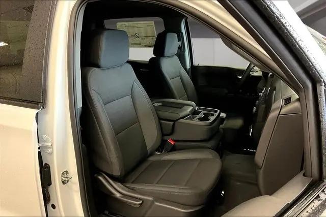 2026 Chevrolet Silverado 1500 4WD Crew Cab Short Bed Custom Trail Boss